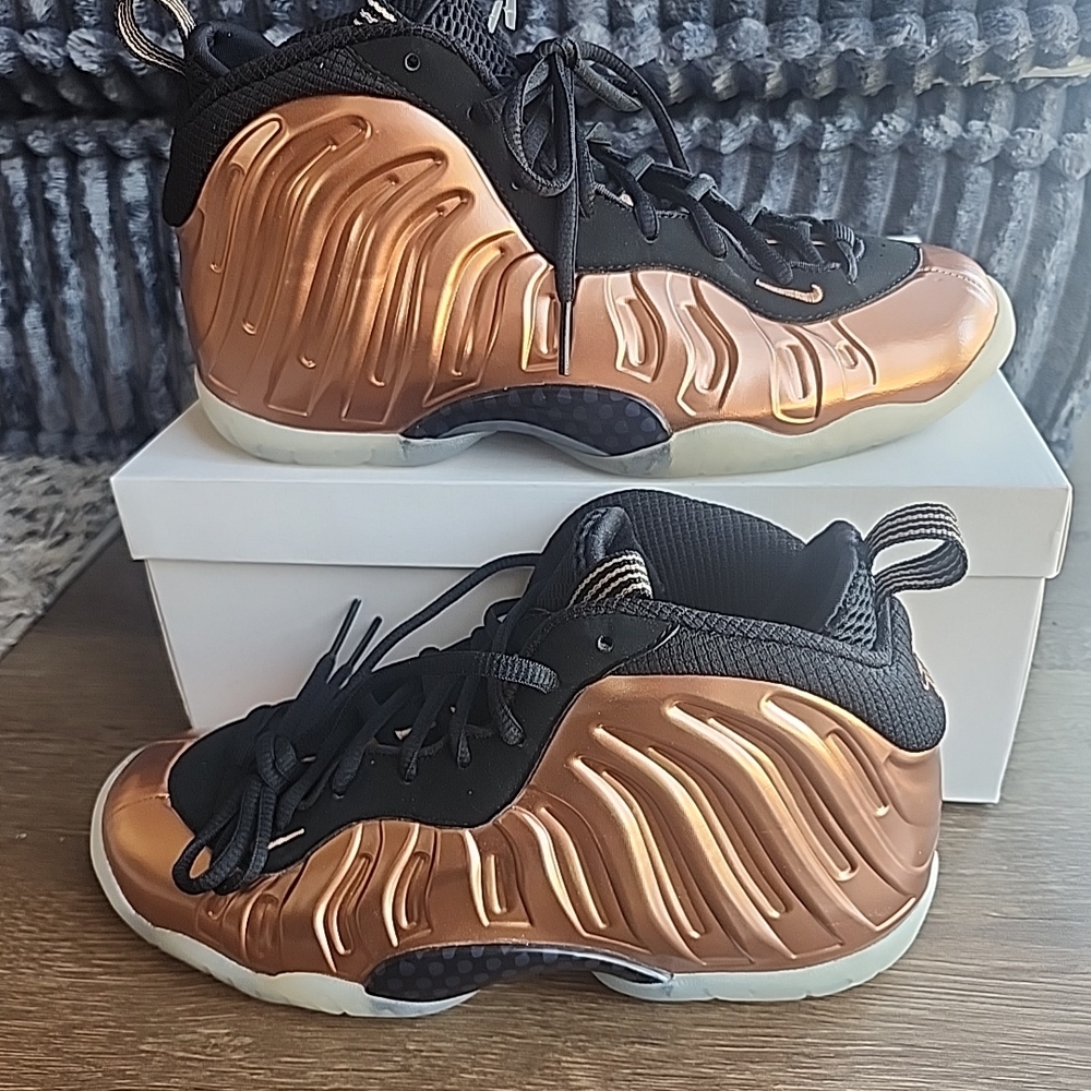 Nike Youth Copper Metallic High-Top Sneakers with Black Trim